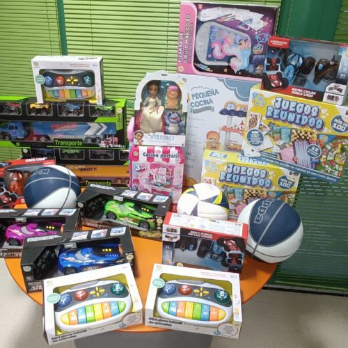 Gracias a Laura y Álvaro